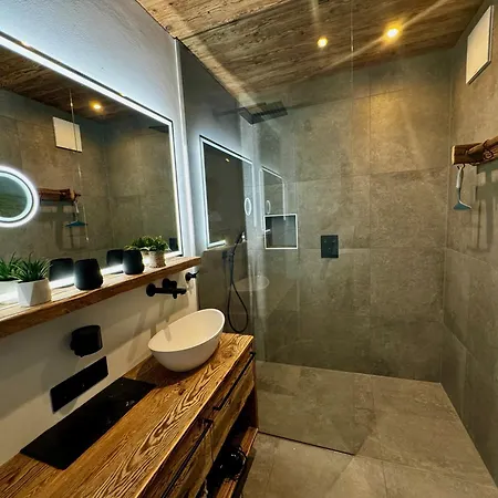 Almblick Mit Sauna * Tauplitz