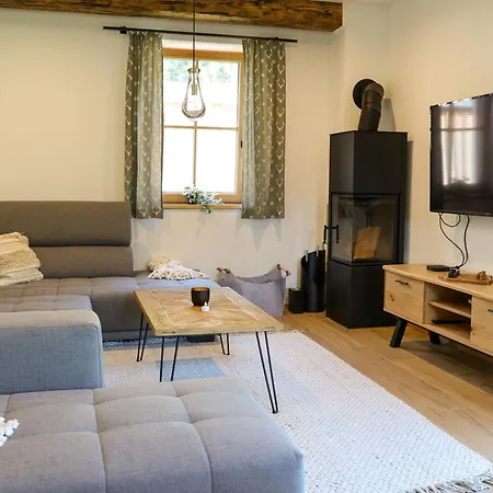 Almblick Mit Sauna Appartement *